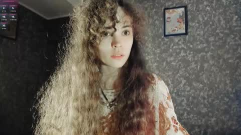 Dizer online show from 10-31-25, 03:24