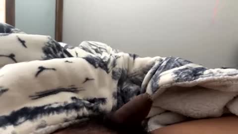 Snapshot of dj9469615 chatting on 02-16-25, 03:27 dj9469615 online show from 02-16-25, 03:27