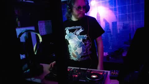 Adrian Arturo online show from 01-19-25, 01:10