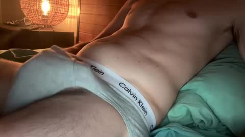 Snapshot of django00 chatting on 02-08-25, 09:56 django00 online show from 02-08-25, 09:56