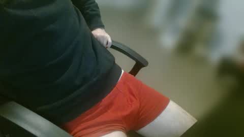 Snapshot of djin7 chatting on 12-14-25, 01:44 djin7 online show from 12-14-25, 01:44