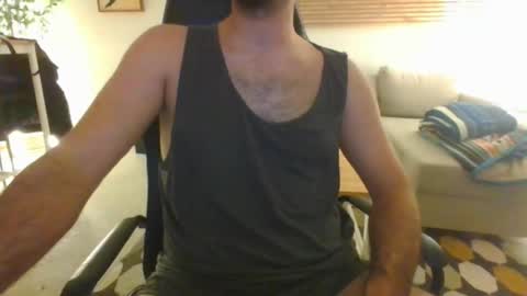 Snapshot of djokitche chatting on 09-25-25, 06:11 djokitche online show from 09-25-25, 06:11