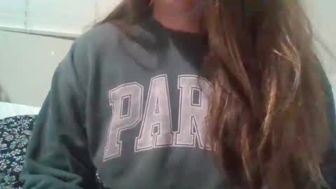 Snapshot of djorstad22 chatting on 12-05-25, 08:23 SNEAKYLNK online show from 12-05-25, 08:23