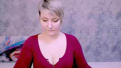 Snapshot of djullia chatting on 01-31-25, 10:10 djullia online show from 01-31-25, 10:10