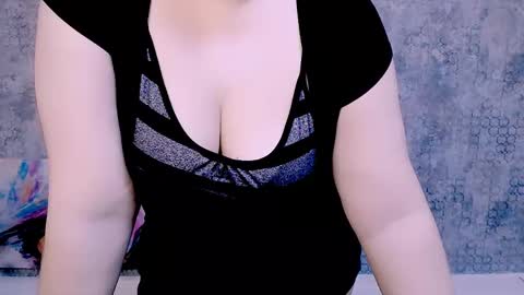 Snapshot of djullia chatting on 02-13-25, 06:20 djullia online show from 02-13-25, 06:20