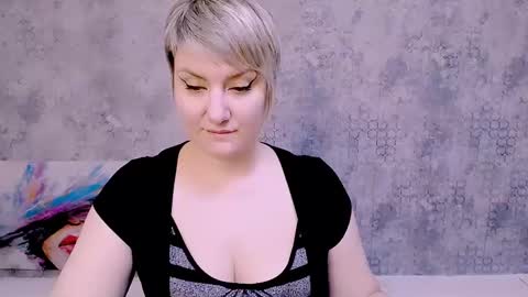 Snapshot of djullia chatting on 02-16-25, 09:15 djullia online show from 02-16-25, 09:15