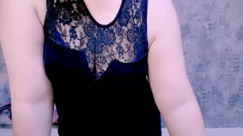 Snapshot of djullia chatting on 02-27-25, 01:07 djullia online show from 02-27-25, 01:07