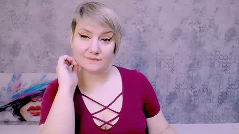 Snapshot of djullia chatting on 03-08-25, 10:00 djullia online show from 03-08-25, 10:00