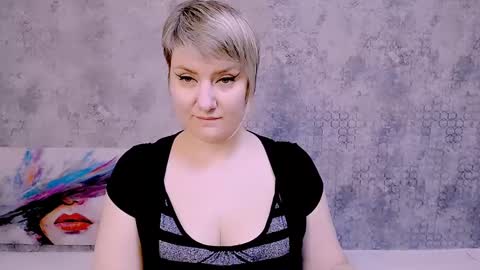 Snapshot of djullia chatting on 03-09-25, 09:13 djullia online show from 03-09-25, 09:13