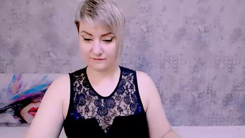 Snapshot of djullia chatting on 09-11-25, 05:40 djullia online show from 09-11-25, 05:40