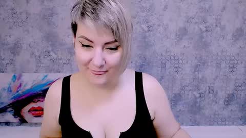 Snapshot of djullia chatting on 09-24-25, 05:22 djullia online show from 09-24-25, 05:22