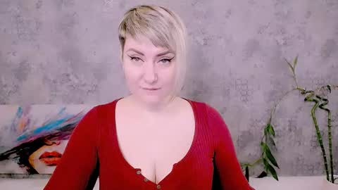 Snapshot of djullia chatting on 12-05-25, 07:50 djullia online show from 12-05-25, 07:50