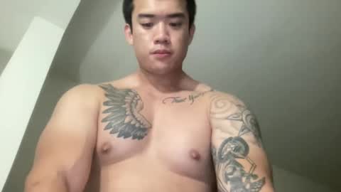 Snapshot of dlasian98 chatting on 10-31-25, 08:48 DL Asian Sissy online show from 10-31-25, 08:48