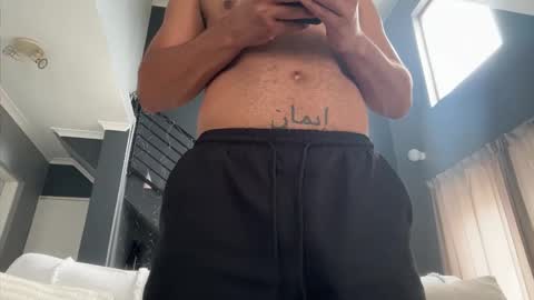 Snapshot of dmitirdarko chatting on 10-27-25, 10:19 Dmitri online show from 10-27-25, 10:19