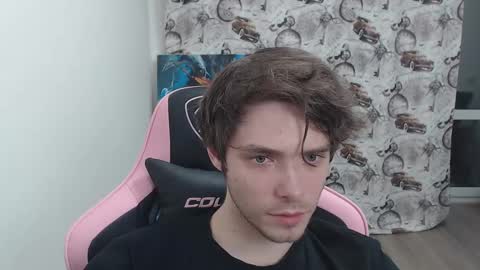 Snapshot of dmitryromanov chatting on 02-22-25, 01:00 Dead A online show from 02-22-25, 01:00