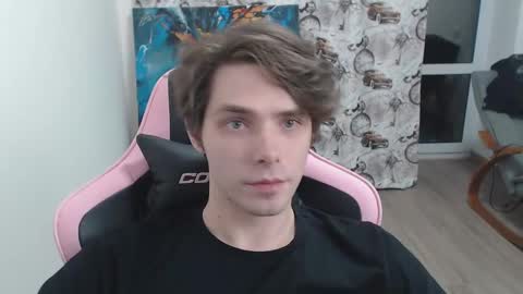 Snapshot of dmitryromanov chatting on 03-08-25, 07:31 Dead A online show from 03-08-25, 07:31