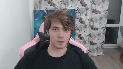 Snapshot of dmitryromanov chatting on 03-11-25, 10:53 Dead A online show from 03-11-25, 10:53