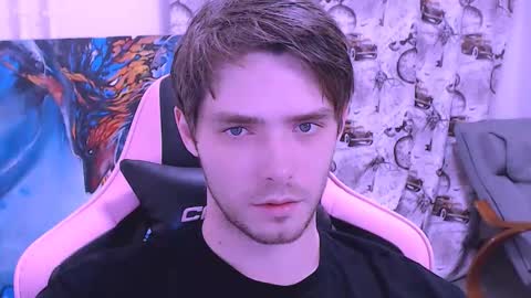 Snapshot of dmitryromanov chatting on 09-14-25, 08:19 Dead A online show from 09-14-25, 08:19