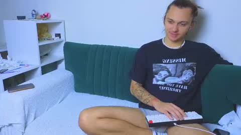 Kirahe  Mirashe online show from 11-30-25, 02:21