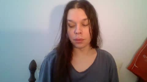 Snapshot of dobb582726 chatting on 01-12-26, 05:51 dobb582726 online show from 01-12-26, 05:51