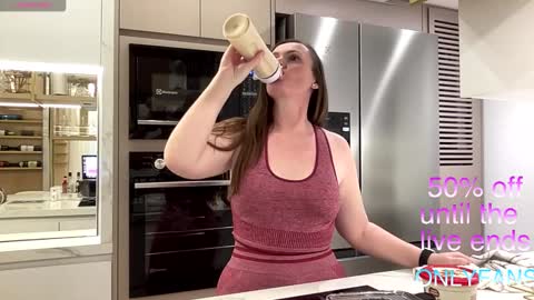 Ctia But I prefer to be called DOCE online show from 01-31-25, 06:47