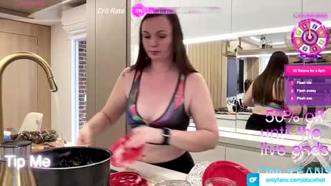 Ctia But I prefer to be called DOCE online show from 02-03-25, 03:38