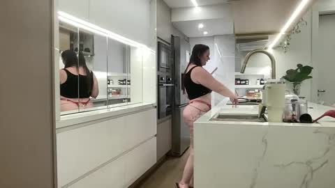 Ctia But I prefer to be called DOCE online show from 10-27-25, 03:27