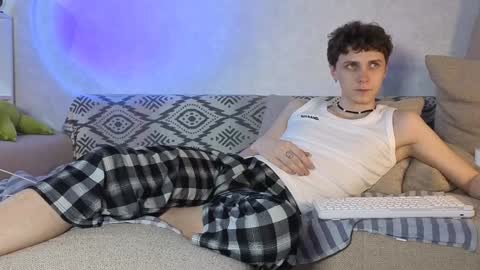 Alex online show from 12-23-24, 05:32