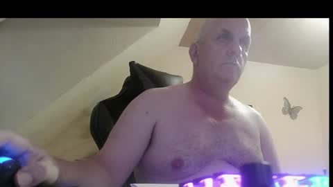 doggy2629 online show from 07-14-26, 04:02