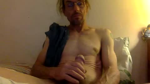 Snapshot of dogstarmanitee chatting on 02-12-25, 12:27 dogstarmanitee online show from 02-12-25, 12:27