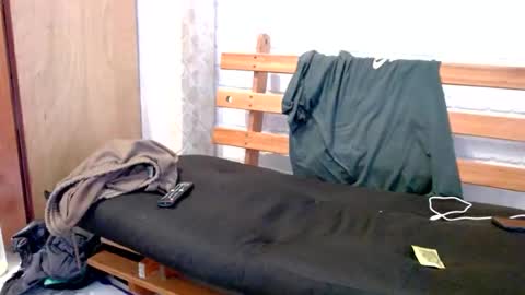 dogtattoo77 online show from 10-24-25, 12:01