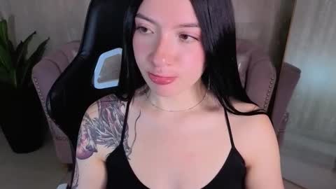 dolcex_a online show from 10-22-25, 07:57