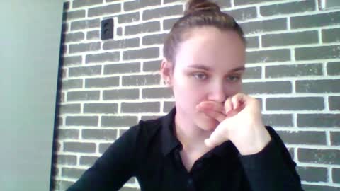 dolcezza_ online show from 04-09-26, 11:04
