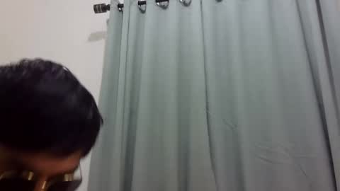 Snapshot of dolfvlucy chatting on 05-01-26, 02:43 dolf william online show from 05-01-26, 02:43