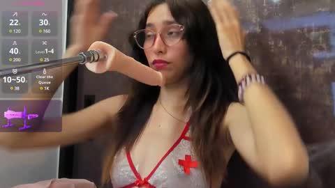 Bella  online show from 03-11-25, 08:20