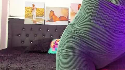 Snapshot of doll_celeste19 chatting on 01-02-25, 11:06 C E L E S T E online show from 01-02-25, 11:06