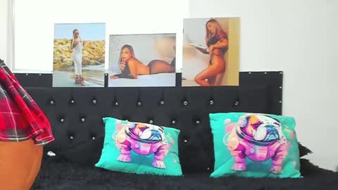 Snapshot of doll_celeste19 chatting on 01-17-25, 07:16 C E L E S T E online show from 01-17-25, 07:16