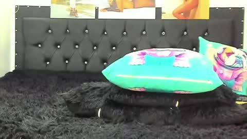 Snapshot of doll_celeste19 chatting on 01-28-25, 07:00 C E L E S T E online show from 01-28-25, 07:00