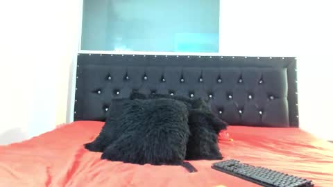 Snapshot of doll_celeste19 chatting on 09-17-25, 01:07 C E L E S T E online show from 09-17-25, 01:07