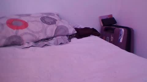 doll_dollys_ online show from 08-02-26, 07:45