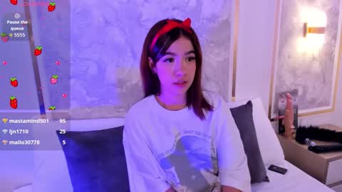 D  online show from 11-22-25, 02:49