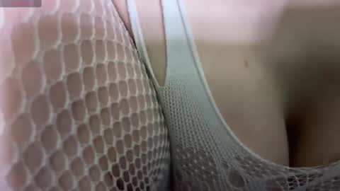 Snapshot of doll_from_venus chatting on 02-07-25, 01:53 Dorothy Mayfield online show from 02-07-25, 01:53