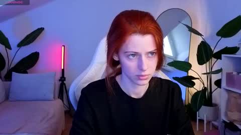 Your doll Lesli online show from 11-12-25, 06:36