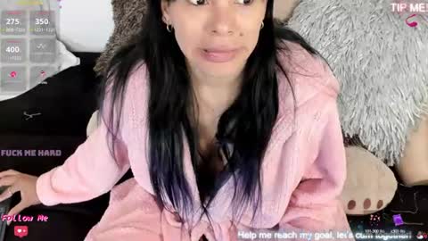 Snapshot of doll_lorenn26 chatting on 07-26-26, 02:02 doll_lorenn26 online show from 07-26-26, 02:02