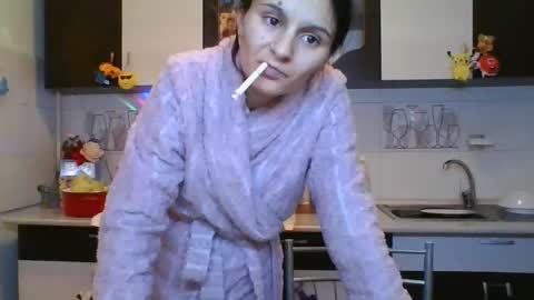 Snapshot of doll_stylish_ chatting on 12-30-24, 10:45 dol online show from 12-30-24, 10:45