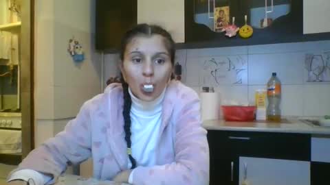 Snapshot of doll_stylish_ chatting on 02-09-25, 07:30 dol online show from 02-09-25, 07:30