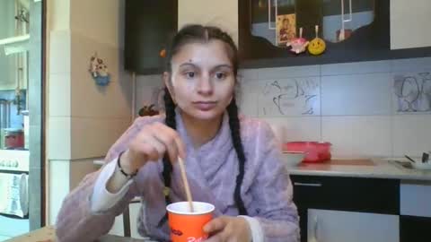 Snapshot of doll_stylish_ chatting on 02-10-25, 07:26 dol online show from 02-10-25, 07:26