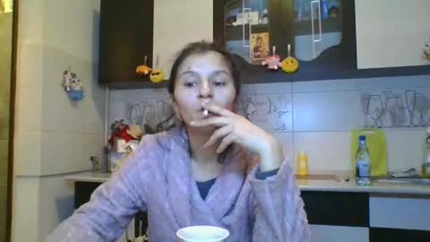 Snapshot of doll_stylish_ chatting on 02-20-25, 03:23 dol online show from 02-20-25, 03:23