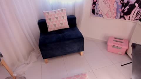 Roxana  independent model can you help me reach 100 hands up uwu online show from 06-24-26, 10:53