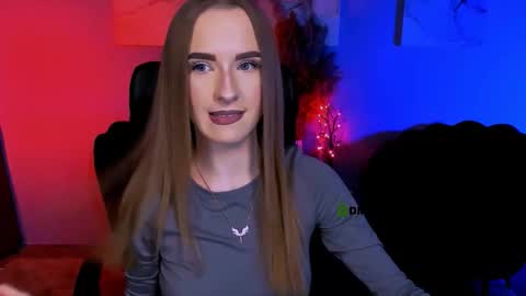 doll_vey online show from 11-30-25, 08:02